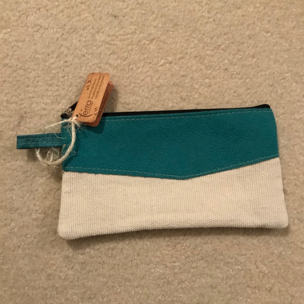 Wristlet